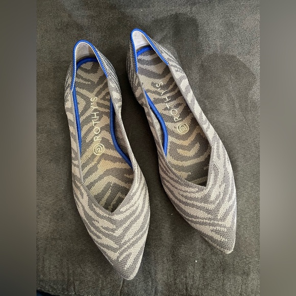 Rothy’s retired zebra print size 9.5 - Picture 1 of 5